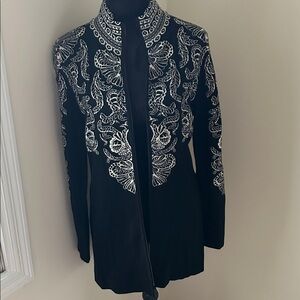 Chic Black and White Embroidered Women's Blazer